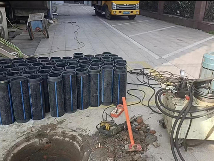 南昌PE置换管厂家 DN315置换管 非开挖管短管置换